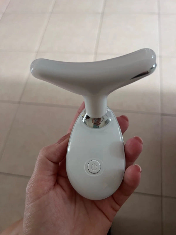 Customer photo of the facial beauty device held upright